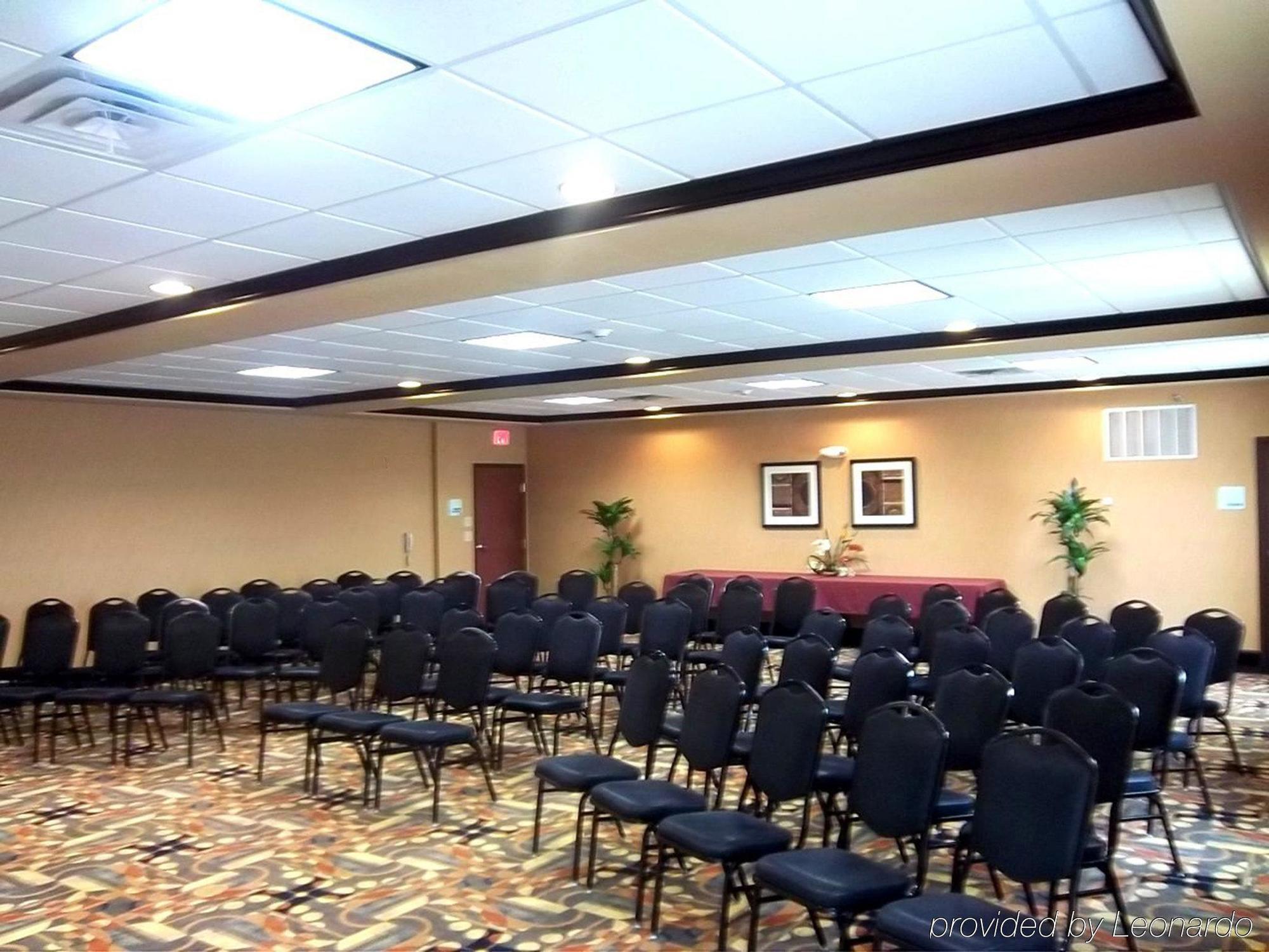 Holiday Inn Express Hotel & Suites Texarkana East By Ihg Kinh doanh bức ảnh
