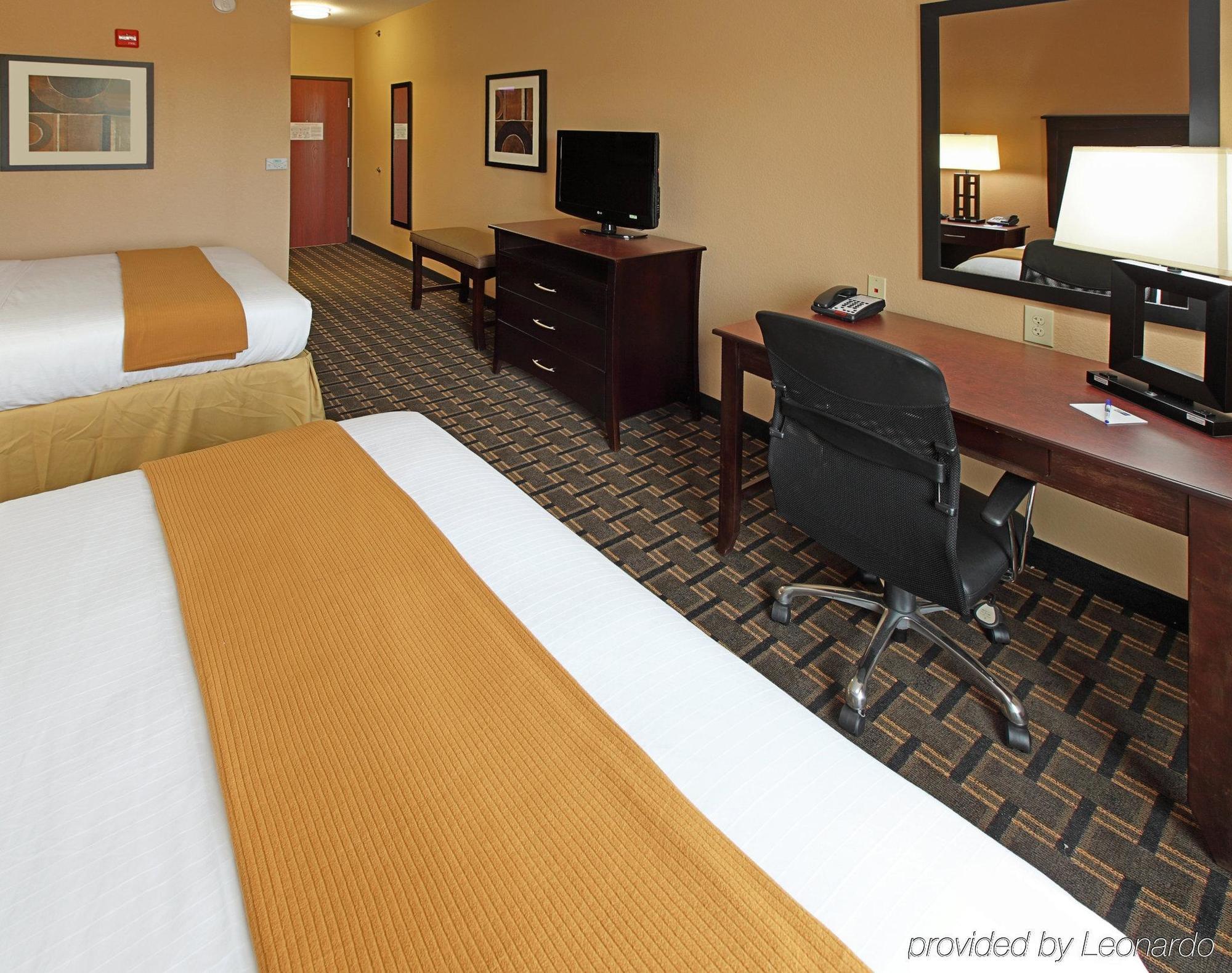 Holiday Inn Express Hotel & Suites Texarkana East By Ihg Ngoại thất bức ảnh