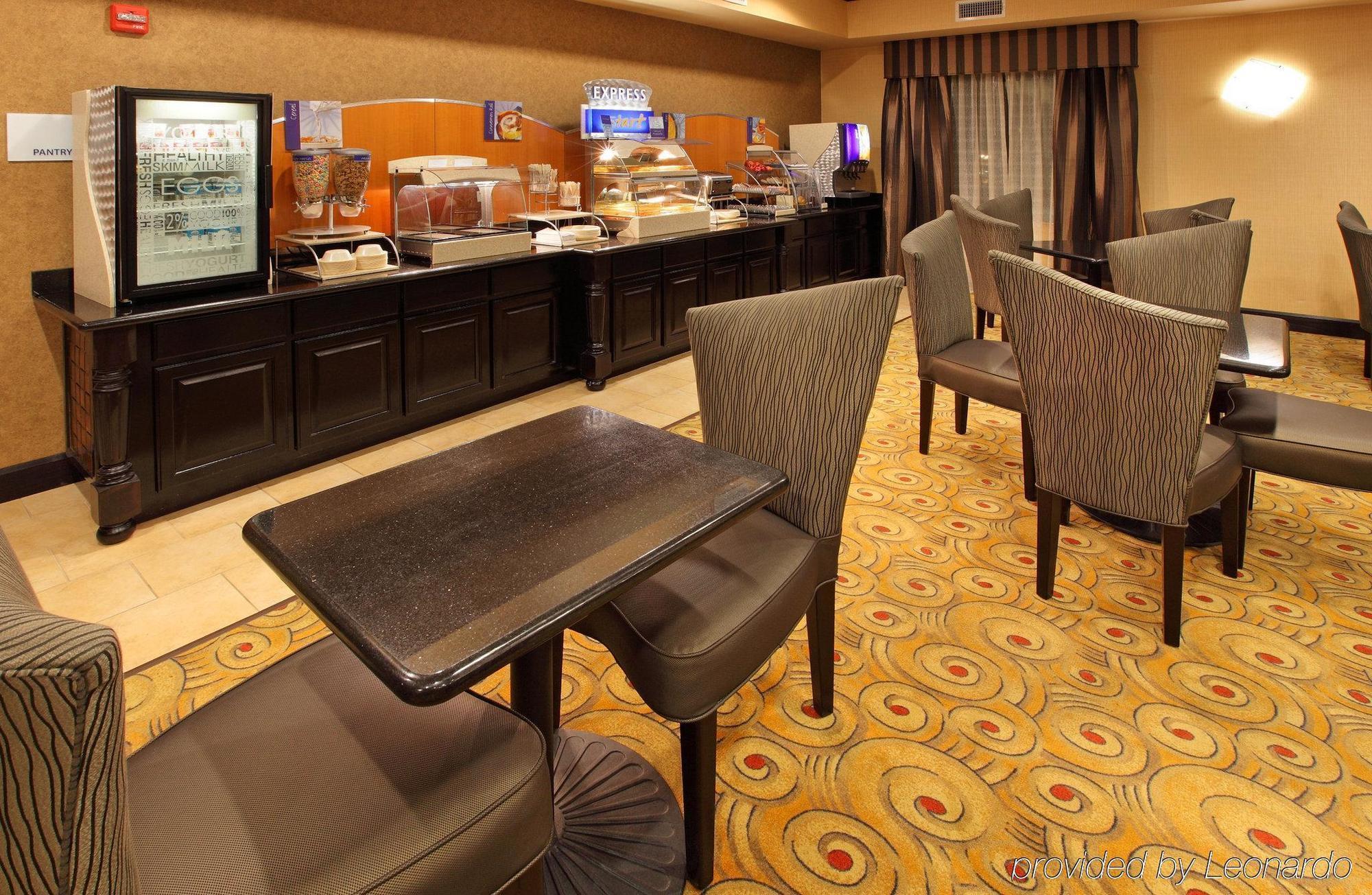 Holiday Inn Express Hotel & Suites Texarkana East By Ihg Ngoại thất bức ảnh